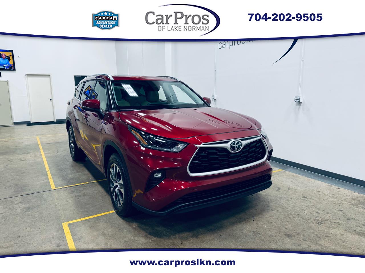 2021 Toyota Highlander XLE FWD (Natl)