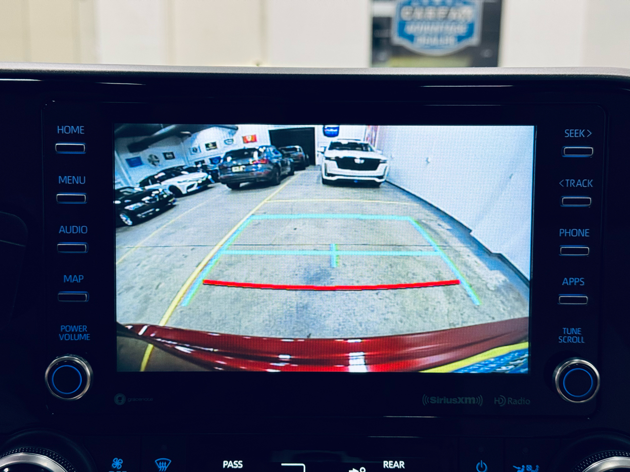 Toyota Highlander XLE FWD (Natl) 2021