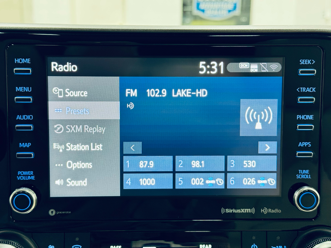 Toyota Highlander XLE FWD (Natl) 2021