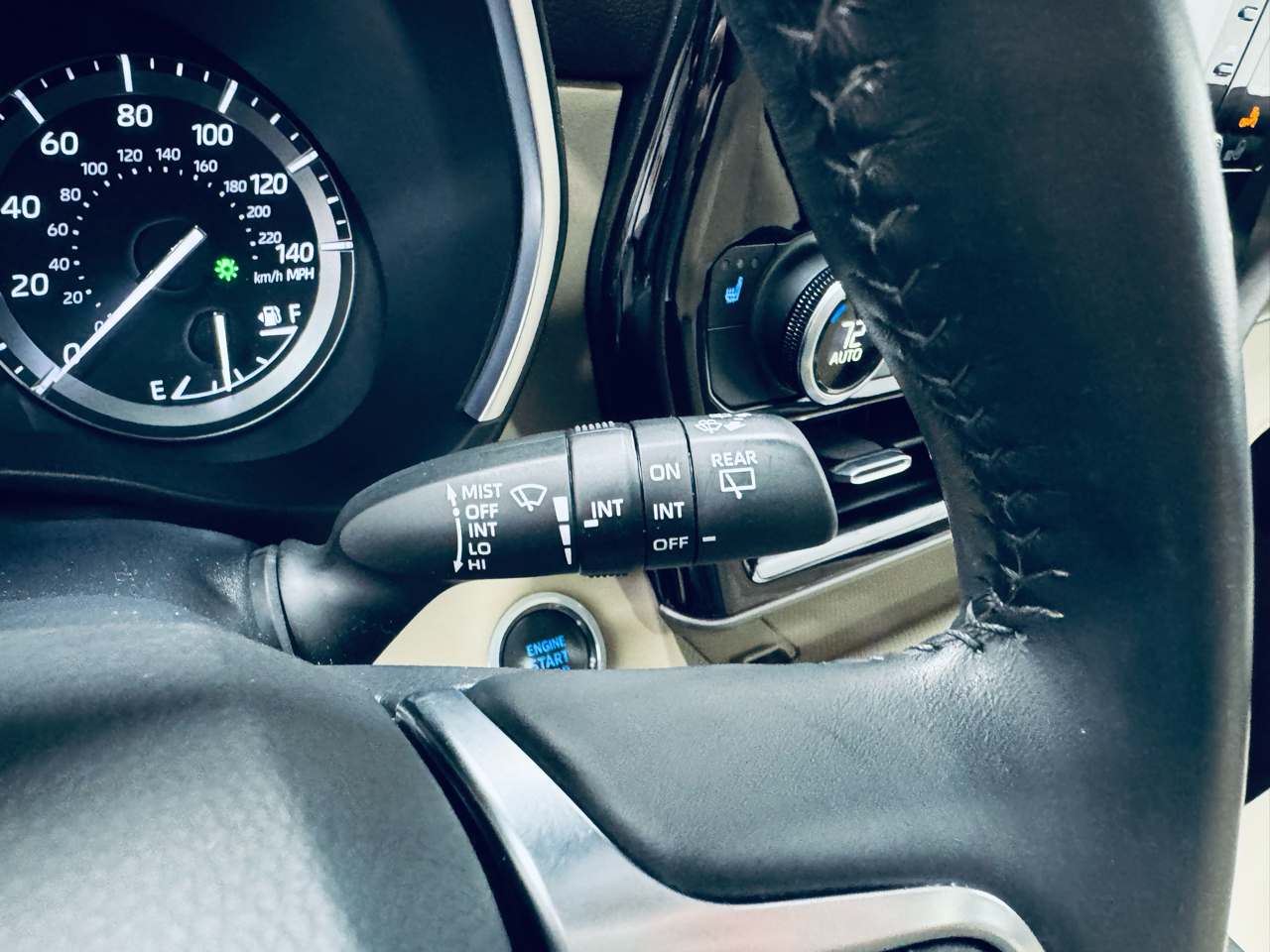 Toyota Highlander XLE FWD (Natl) 2021