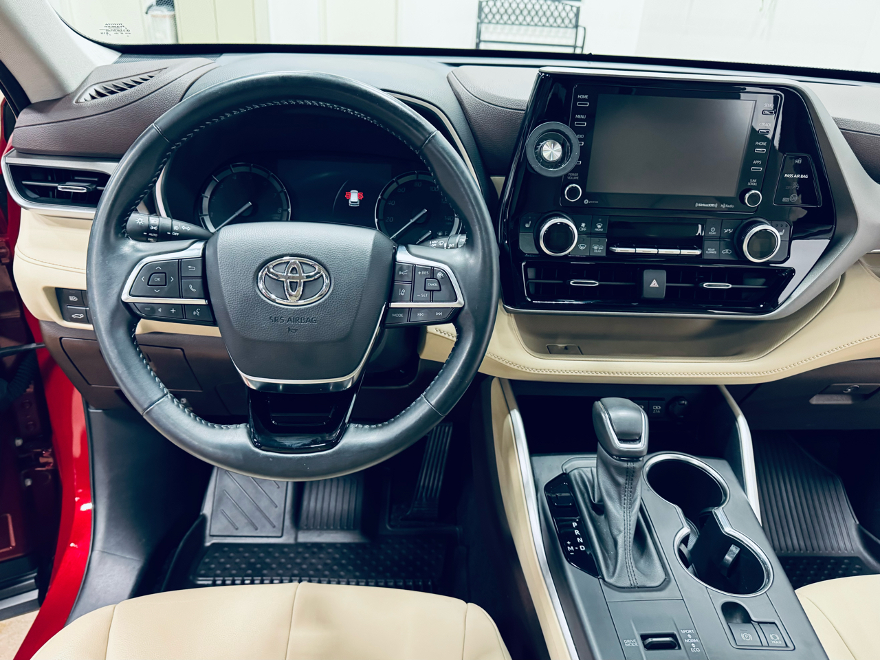 Toyota Highlander XLE FWD (Natl) 2021