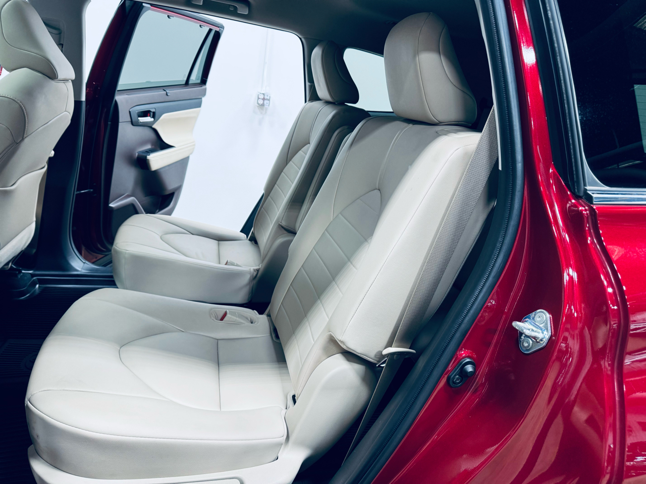 Toyota Highlander XLE FWD (Natl) 2021