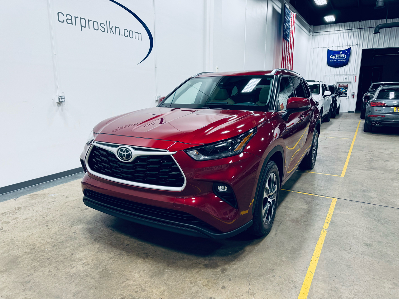 Toyota Highlander XLE FWD (Natl) 2021