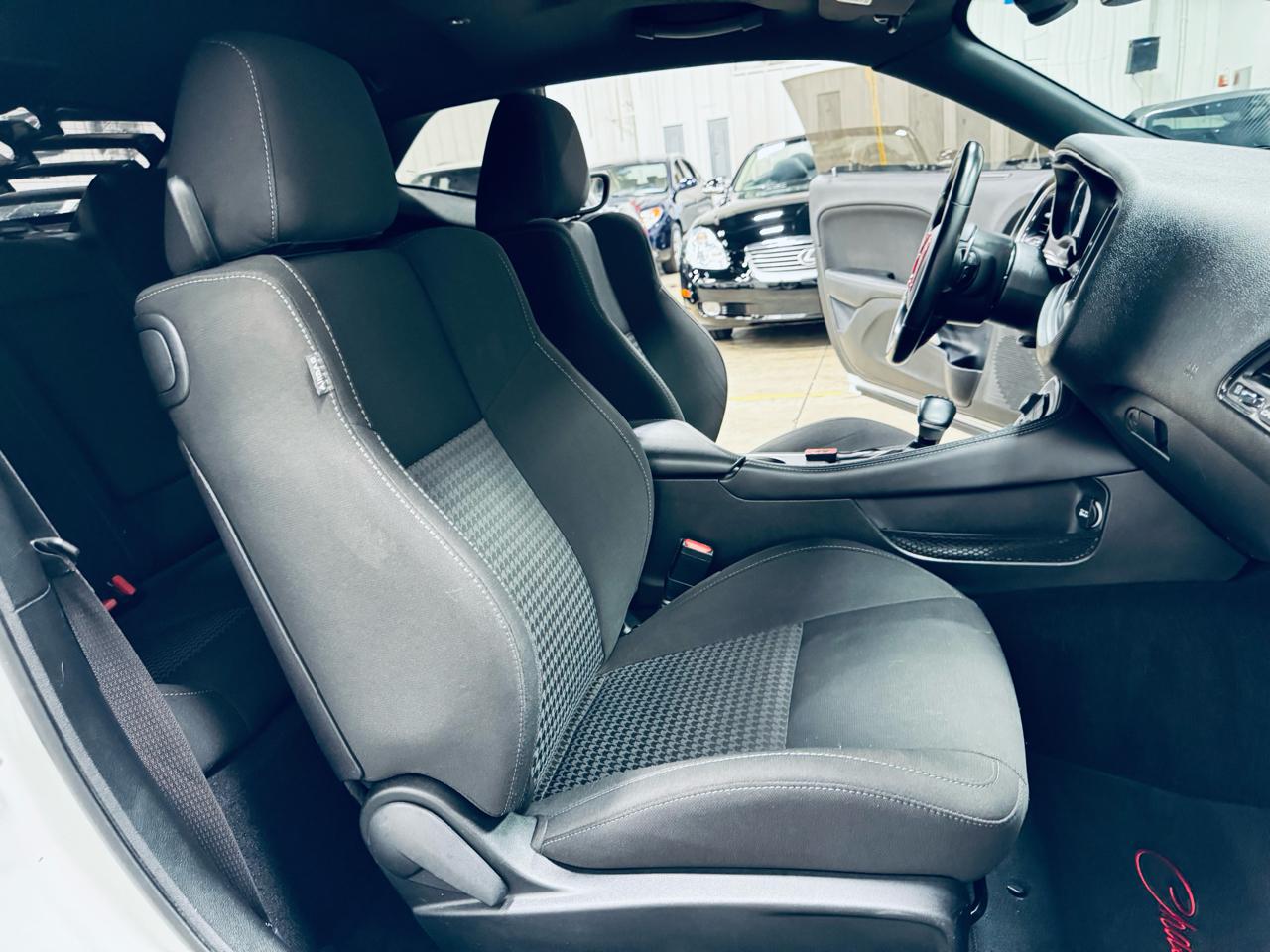 Dodge Challenger R/T RWD 2020