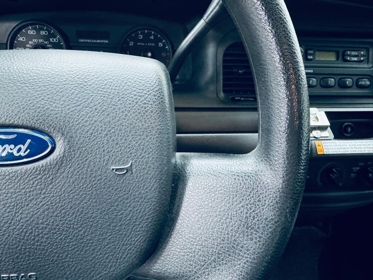 Ford Police Interceptor 4dr Sdn w/3.27 Axle 2011