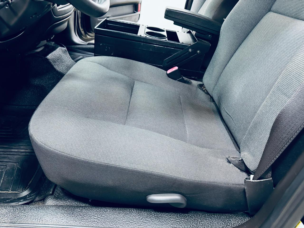 Ford Police Interceptor 4dr Sdn w/3.27 Axle 2011