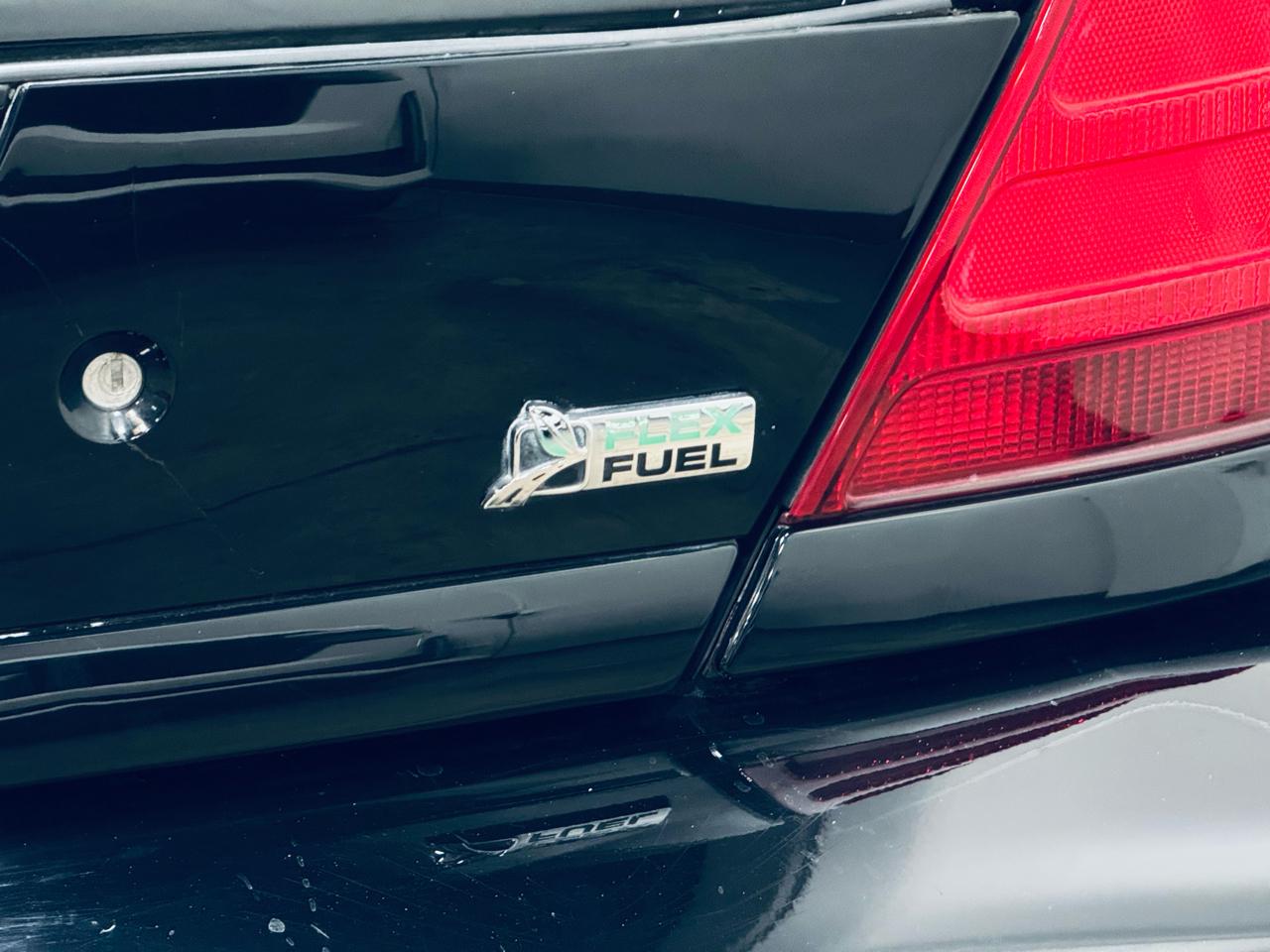 Ford Police Interceptor 4dr Sdn w/3.27 Axle 2011