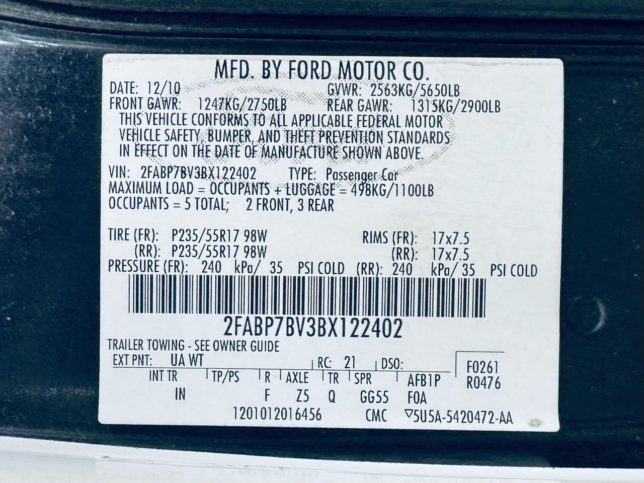 Ford Police Interceptor 4dr Sdn w/3.27 Axle 2011