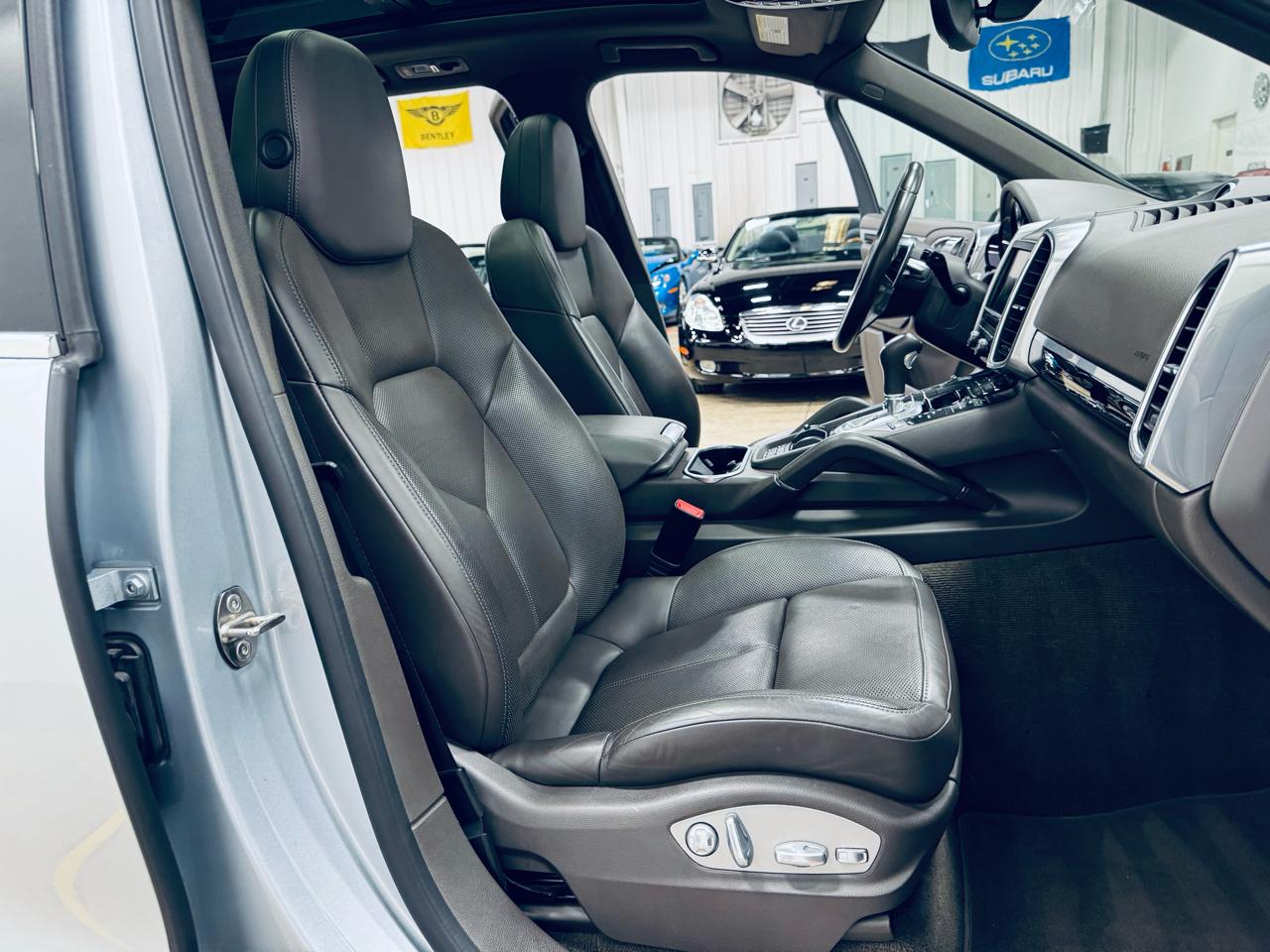 Porsche Cayenne AWD 4dr S 2016