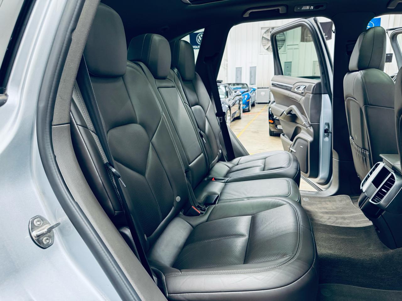 Porsche Cayenne AWD 4dr S 2016