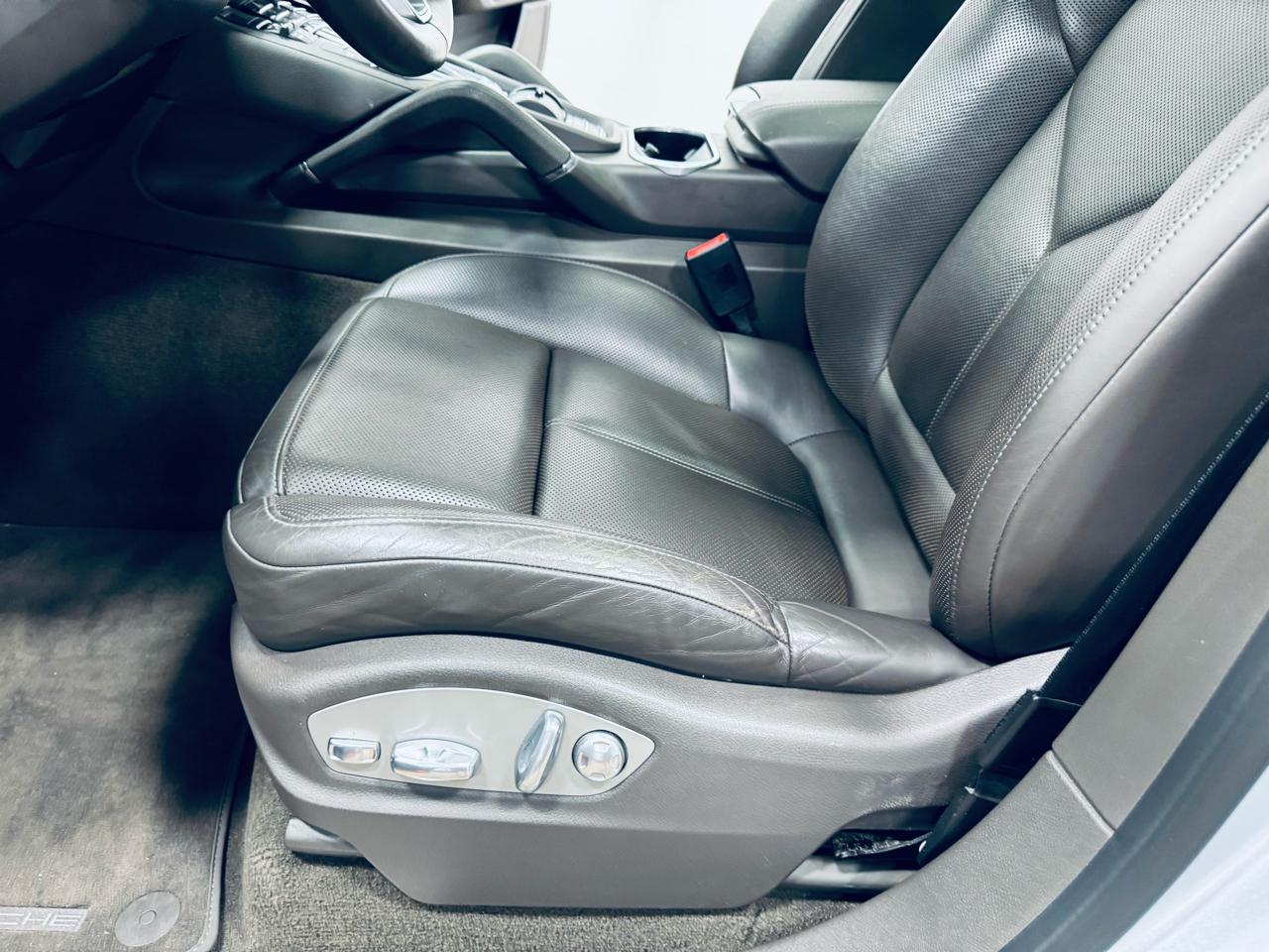 Porsche Cayenne AWD 4dr S 2016