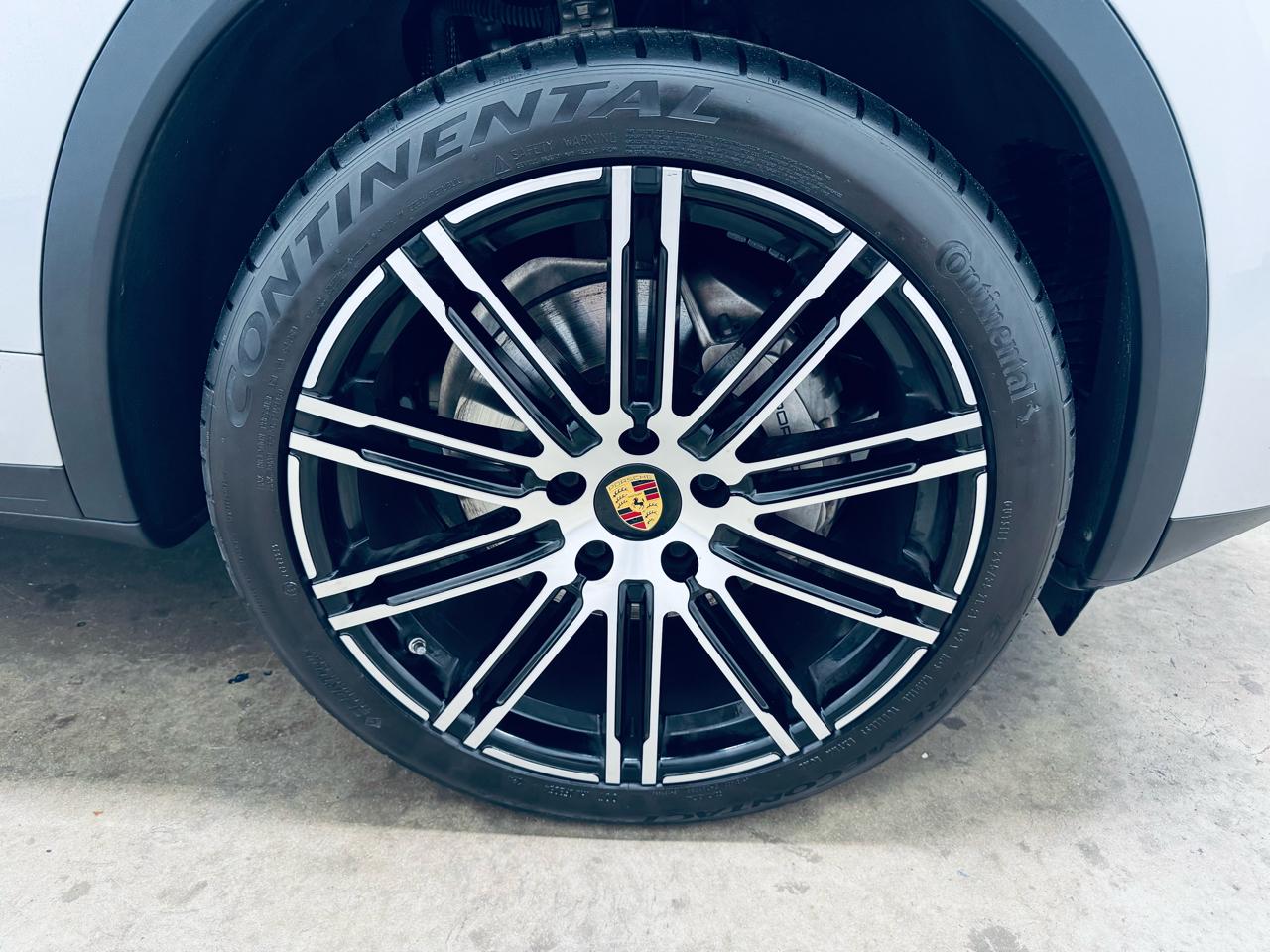 Porsche Cayenne AWD 4dr S 2016