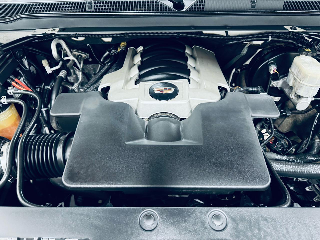 Cadillac Escalade 4WD 4dr Platinum 2019