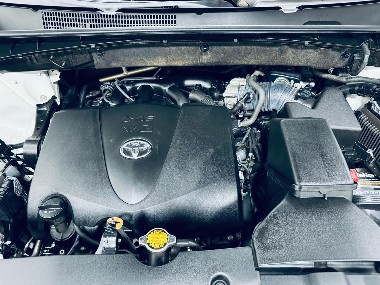 Toyota Highlander Limited V6 FWD (Natl) 2017