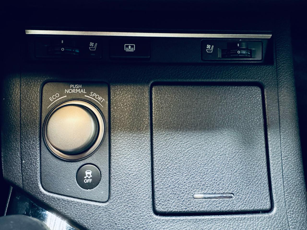 Lexus ES 350 4dr Sdn 2015