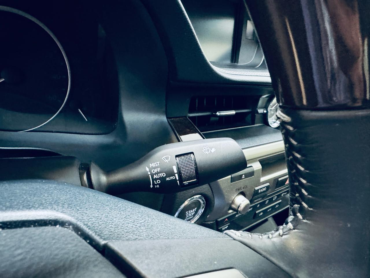 Lexus ES 350 4dr Sdn 2015