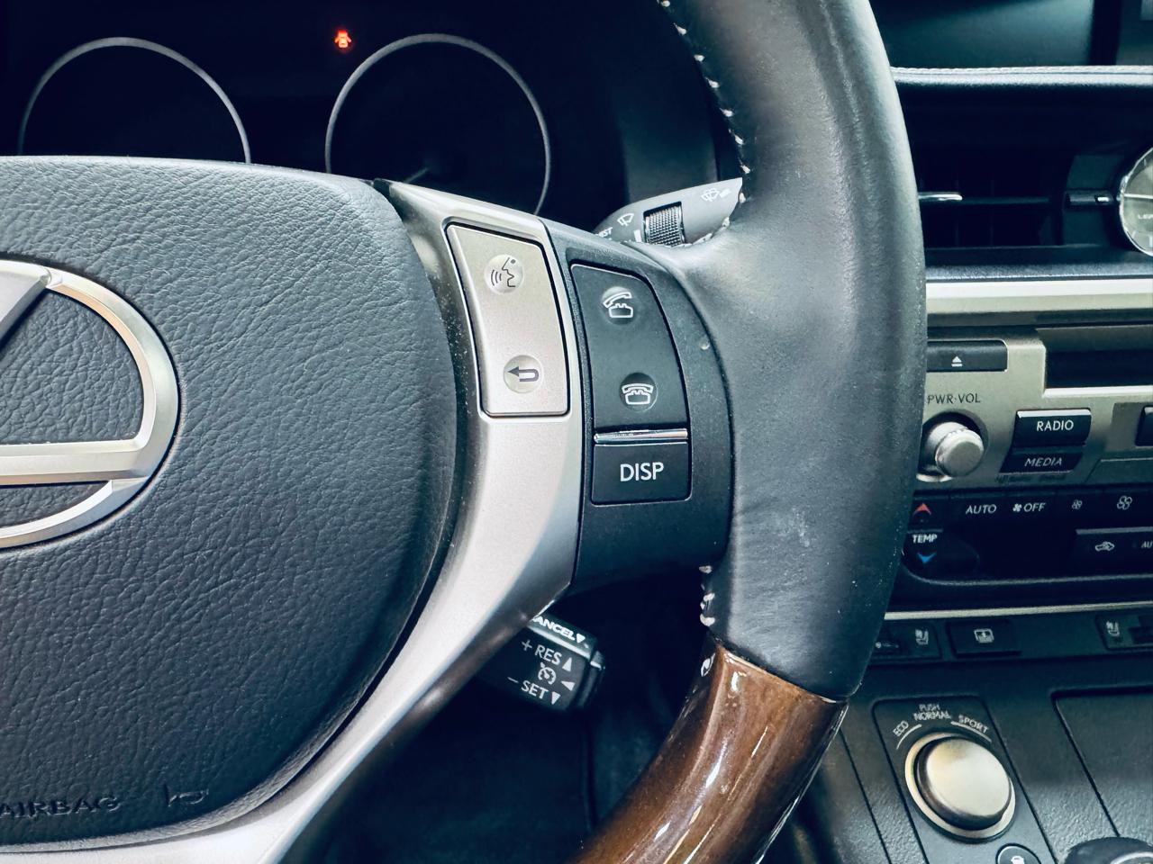 Lexus ES 350 4dr Sdn 2015