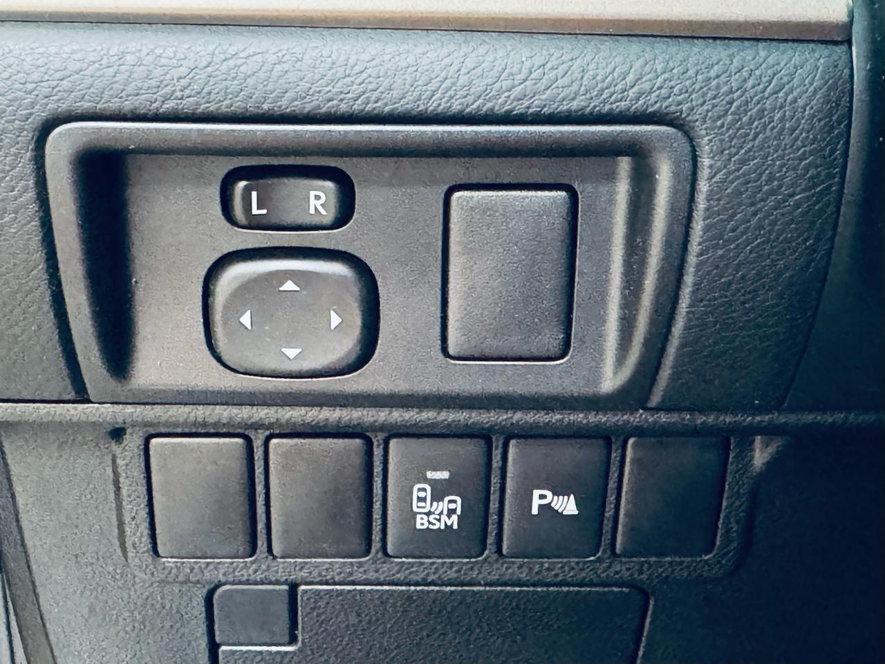 Lexus ES 350 4dr Sdn 2015