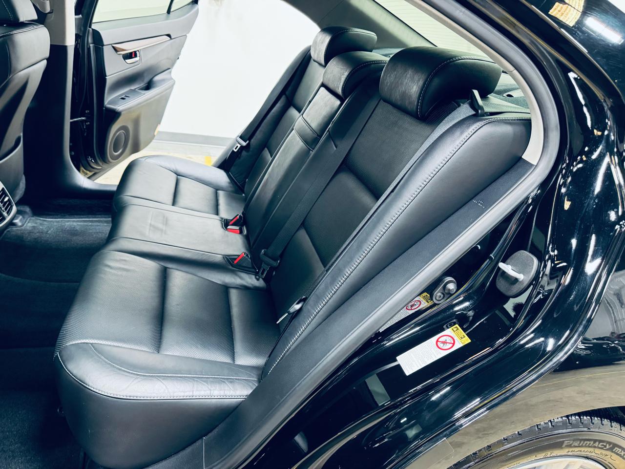 Lexus ES 350 4dr Sdn 2015