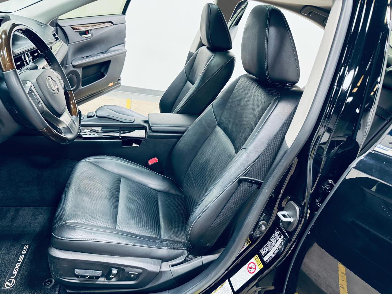 Lexus ES 350 4dr Sdn 2015