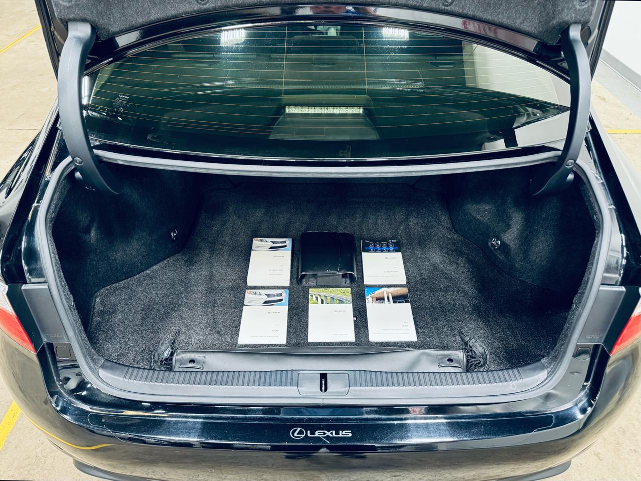 Lexus ES 350 4dr Sdn 2015