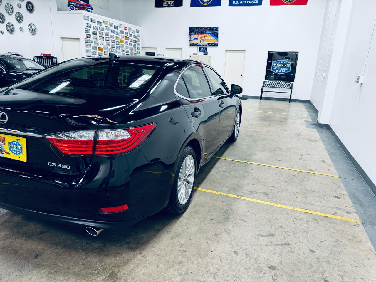 Lexus ES 350 4dr Sdn 2015