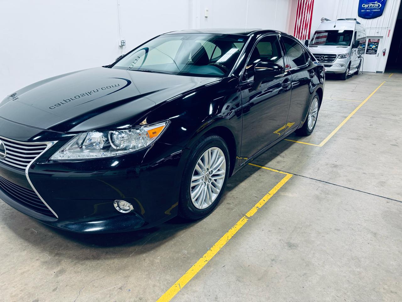 Lexus ES 350 4dr Sdn 2015