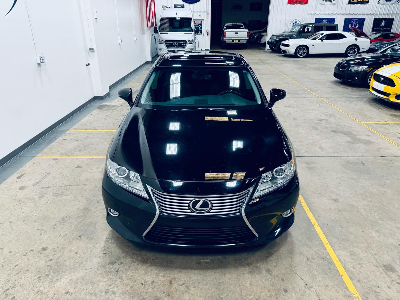 Lexus ES 350 4dr Sdn 2015