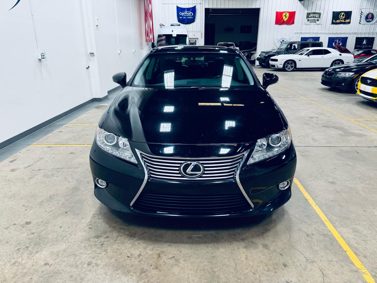 Lexus ES 350 4dr Sdn 2015