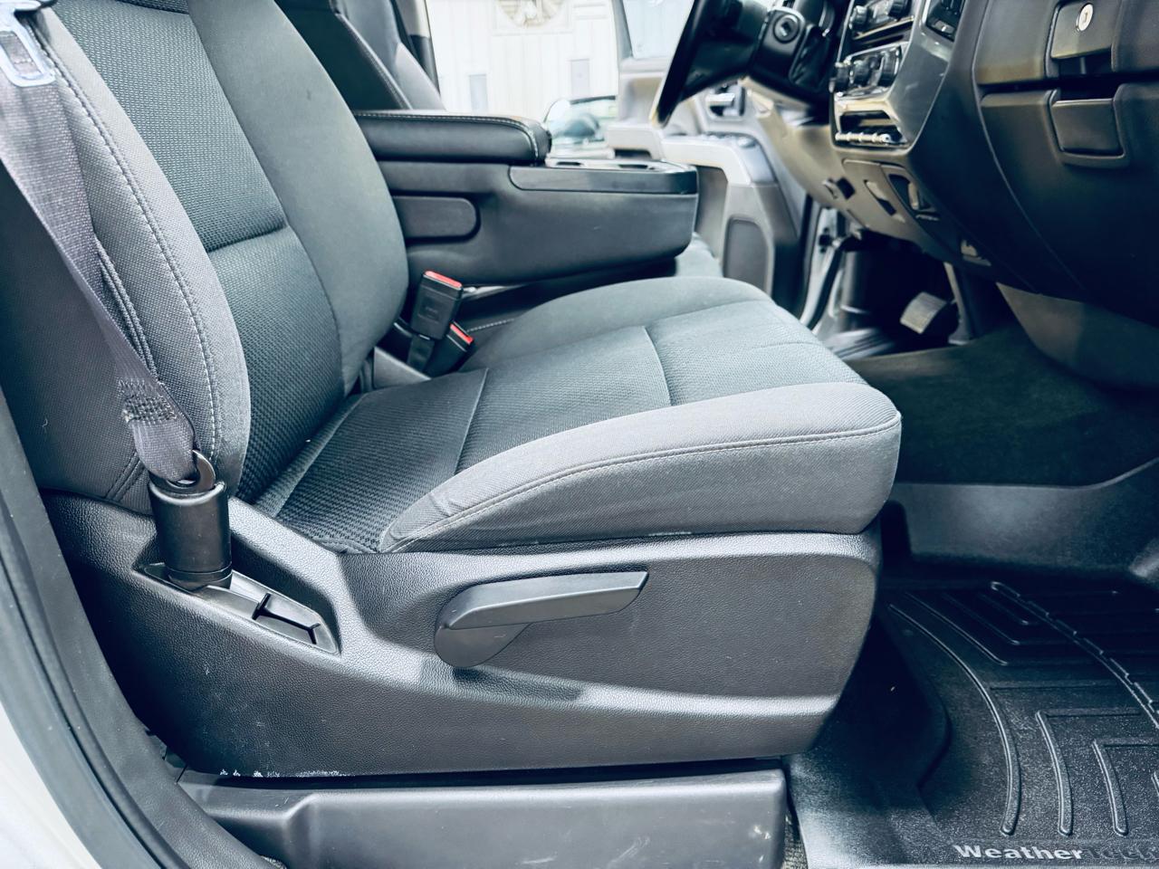 Chevrolet Silverado 1500 2WD Crew Cab 143.5" LT w/1LT 2016