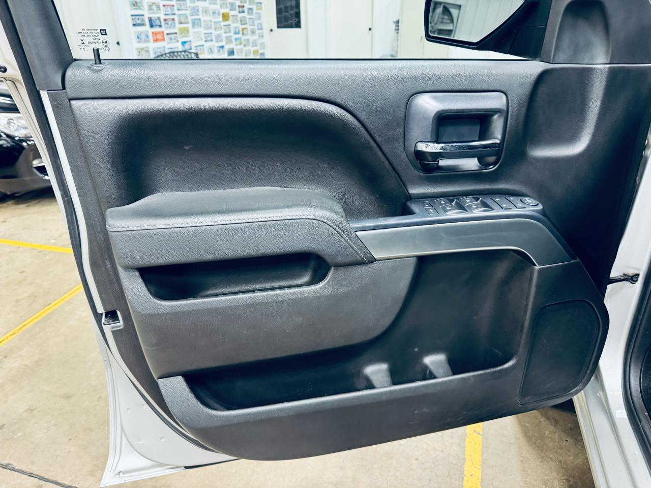 Chevrolet Silverado 1500 2WD Crew Cab 143.5" LT w/1LT 2016