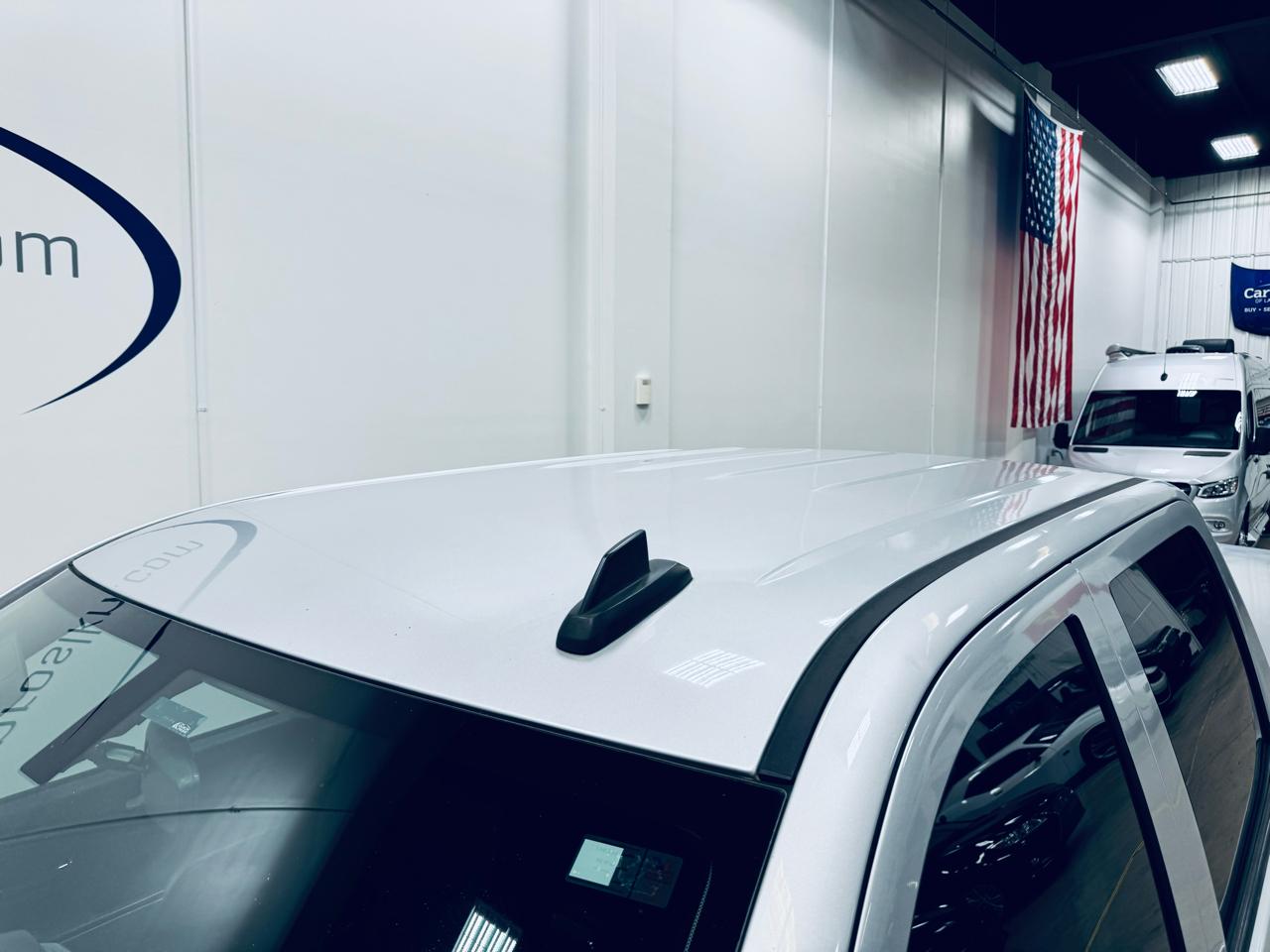 Chevrolet Silverado 1500 2WD Crew Cab 143.5" LT w/1LT 2016