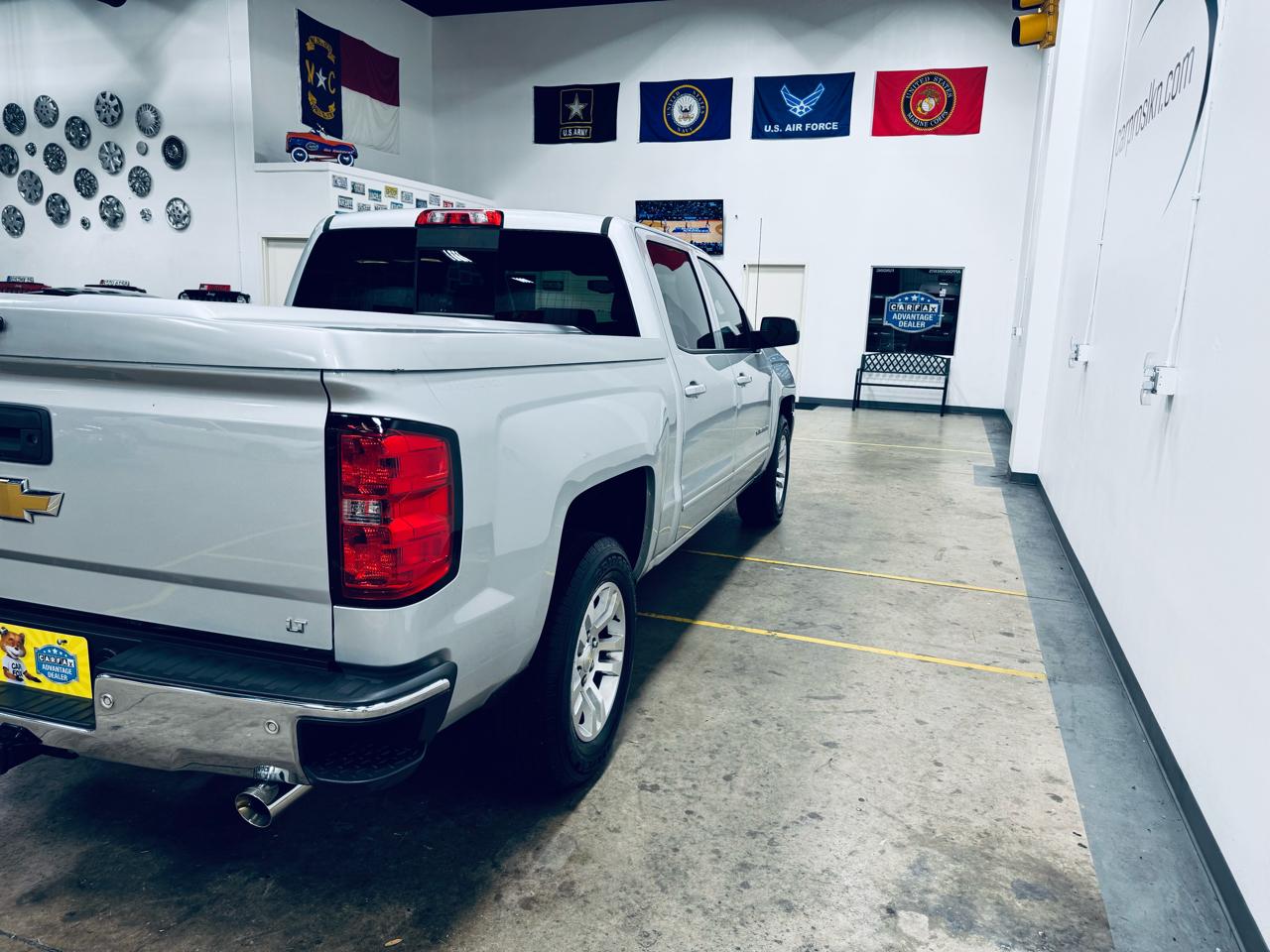 Chevrolet Silverado 1500 2WD Crew Cab 143.5" LT w/1LT 2016