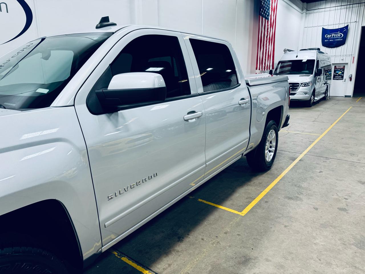 Chevrolet Silverado 1500 2WD Crew Cab 143.5" LT w/1LT 2016