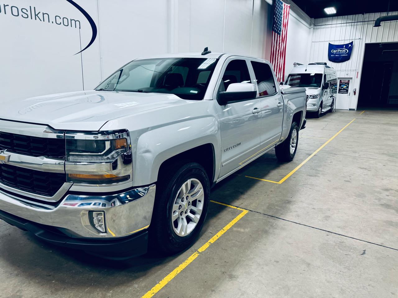 Chevrolet Silverado 1500 2WD Crew Cab 143.5" LT w/1LT 2016