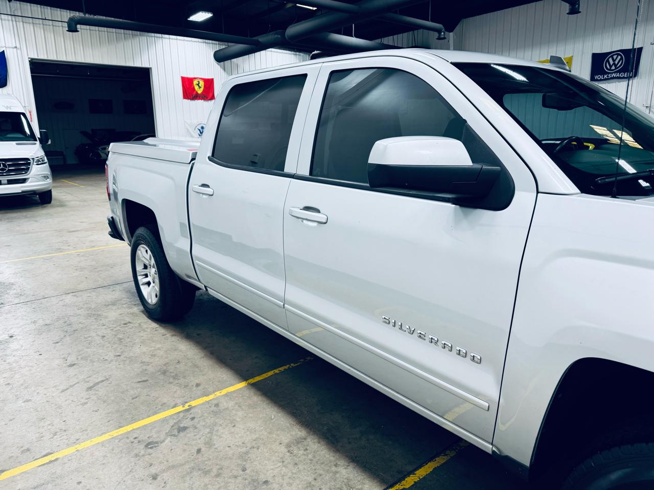 Chevrolet Silverado 1500 2WD Crew Cab 143.5" LT w/1LT 2016