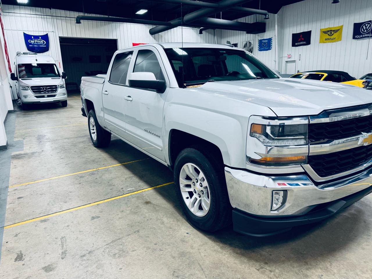 Chevrolet Silverado 1500 2WD Crew Cab 143.5" LT w/1LT 2016