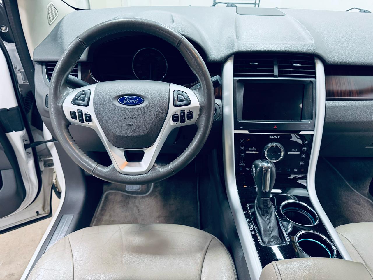 Ford Edge 4dr Limited FWD 2014