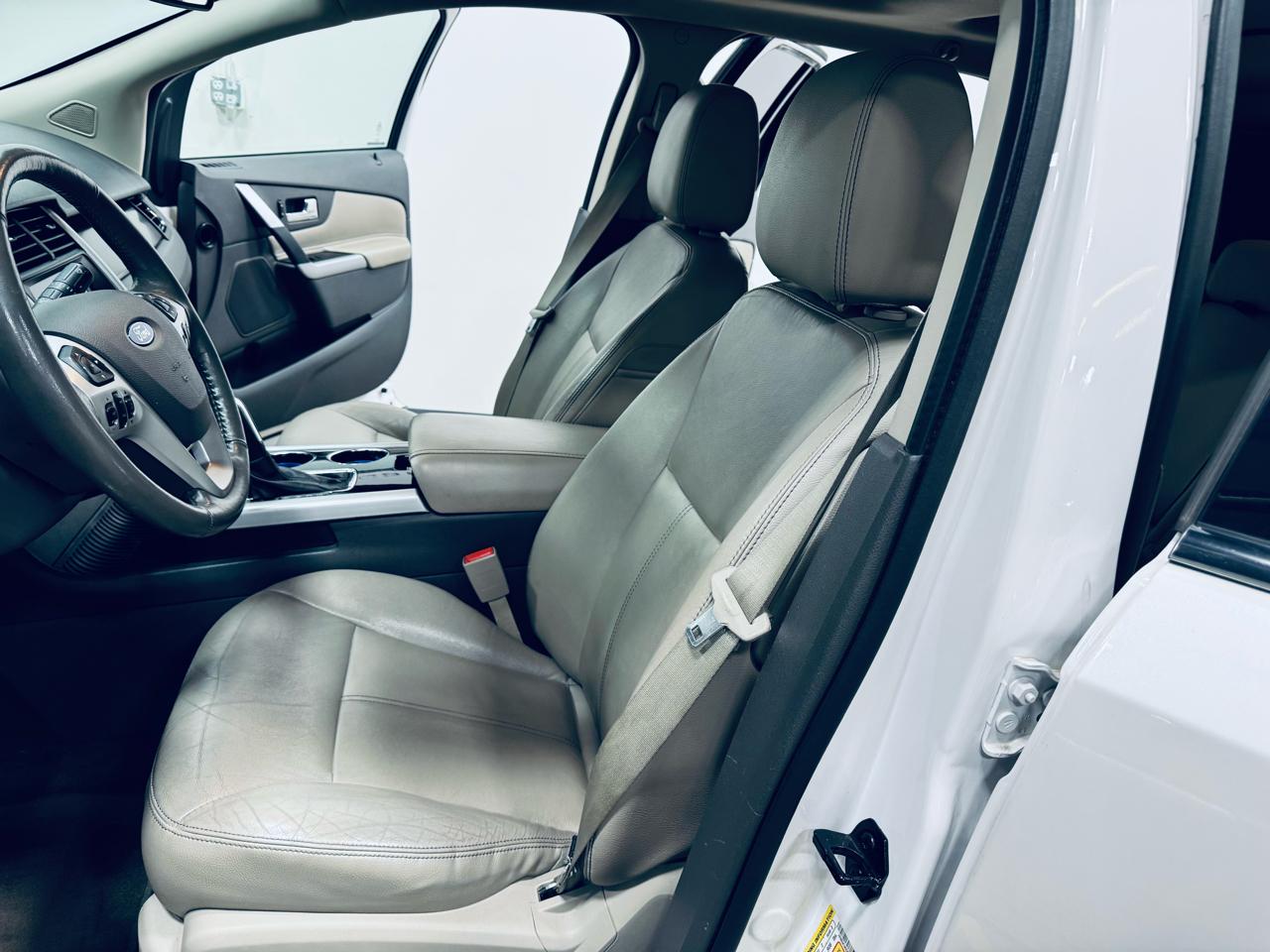 Ford Edge 4dr Limited FWD 2014