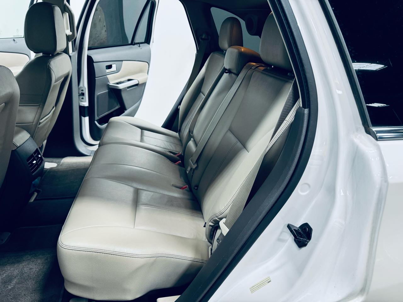 Ford Edge 4dr Limited FWD 2014