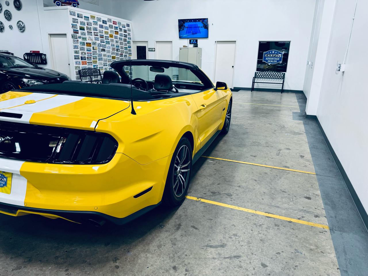 Ford Mustang 2dr Conv EcoBoost Premium 2015