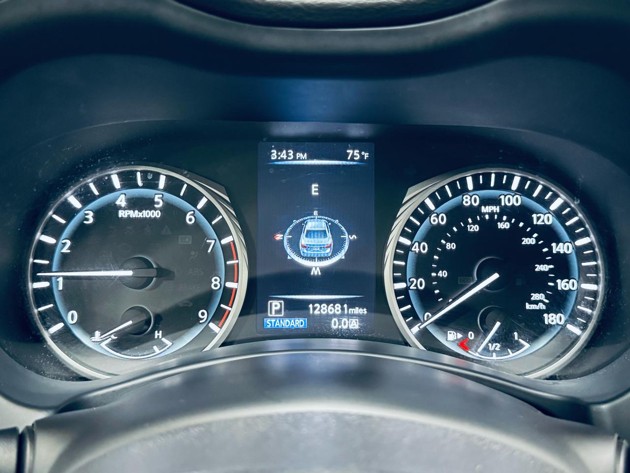 Infiniti Q50 3.0t LUXE AWD 2018