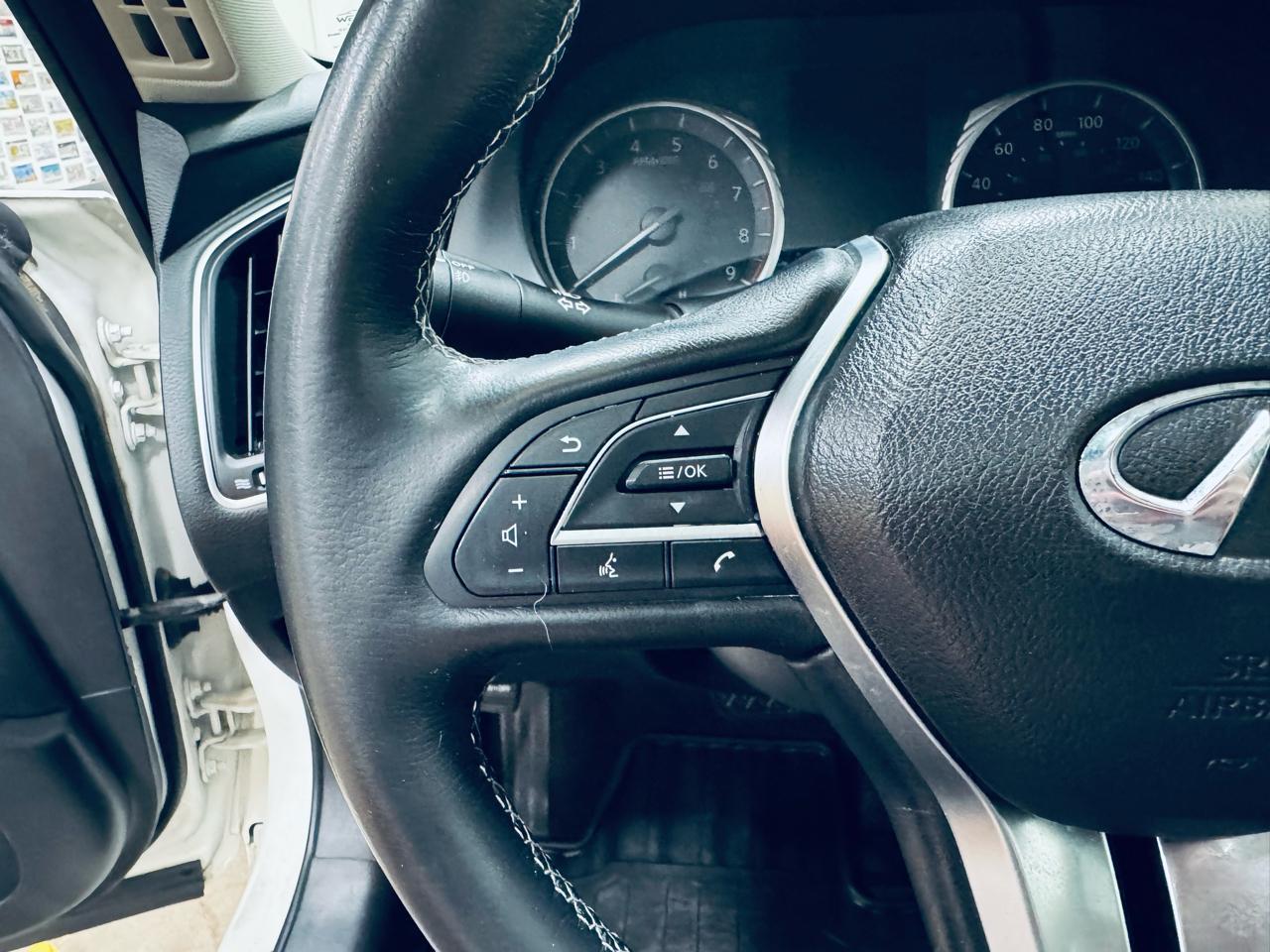 Infiniti Q50 3.0t LUXE AWD 2018