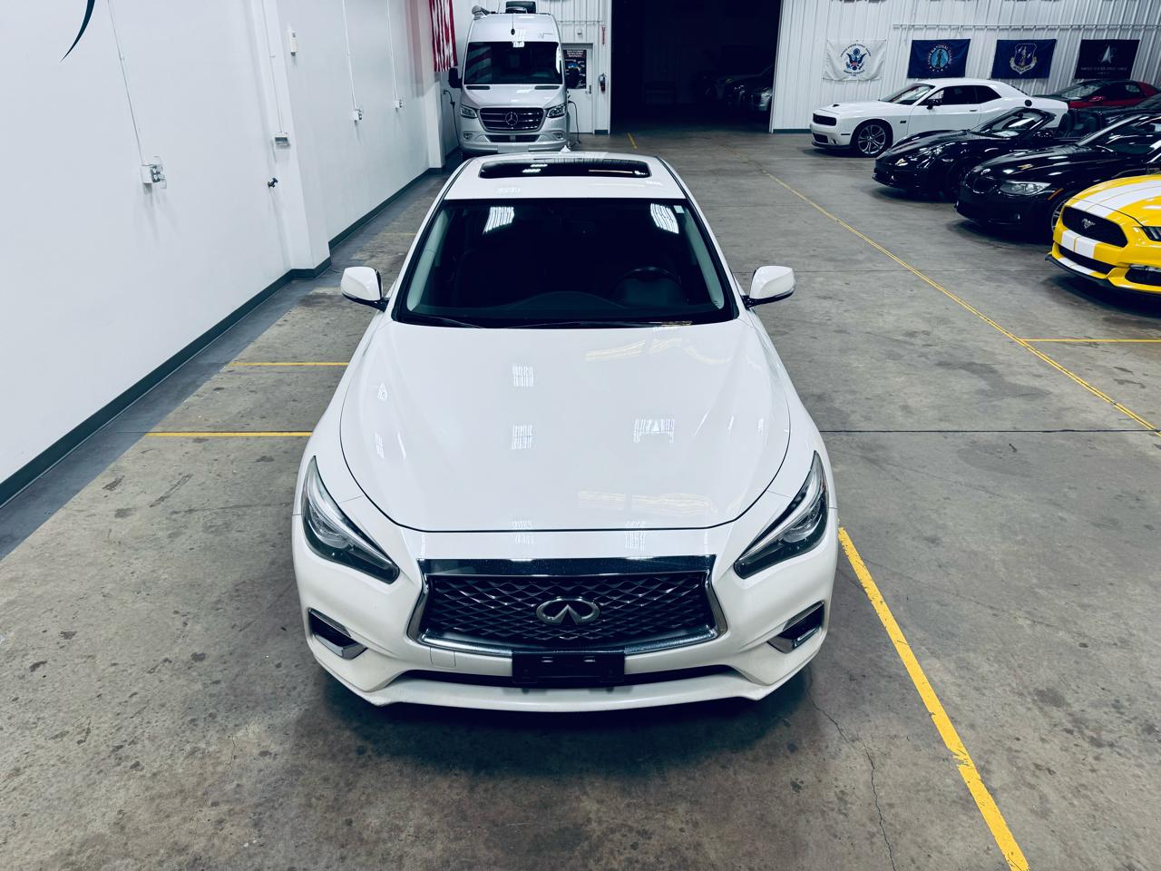 Infiniti Q50 3.0t LUXE AWD 2018