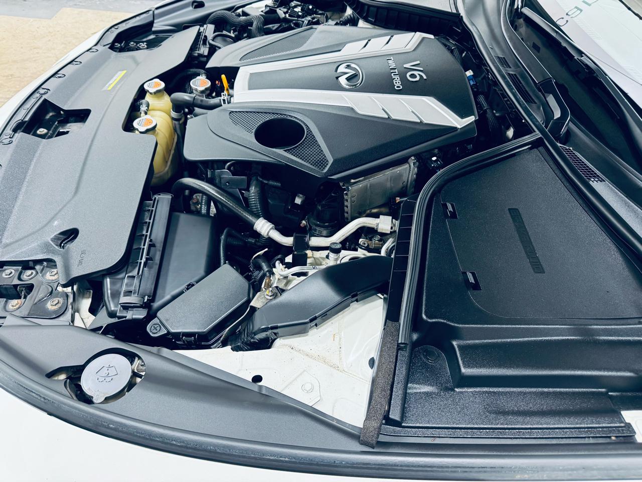 Infiniti Q50 3.0t LUXE AWD 2018