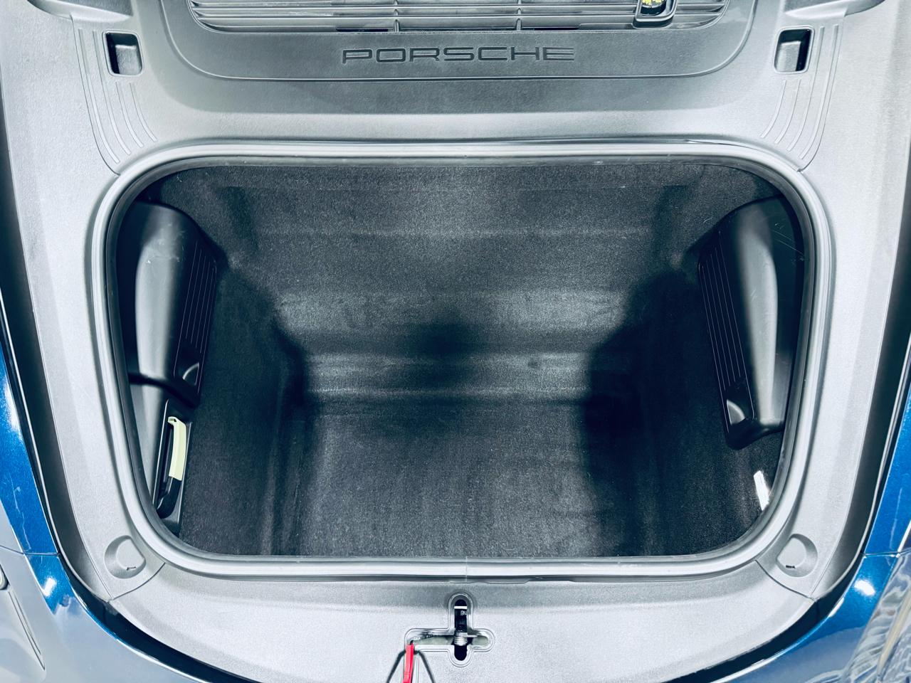 Porsche 718 Boxster GTS Roadster 2019