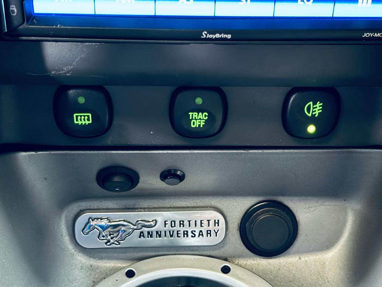 Ford Mustang 2dr Cpe GT Deluxe 2004