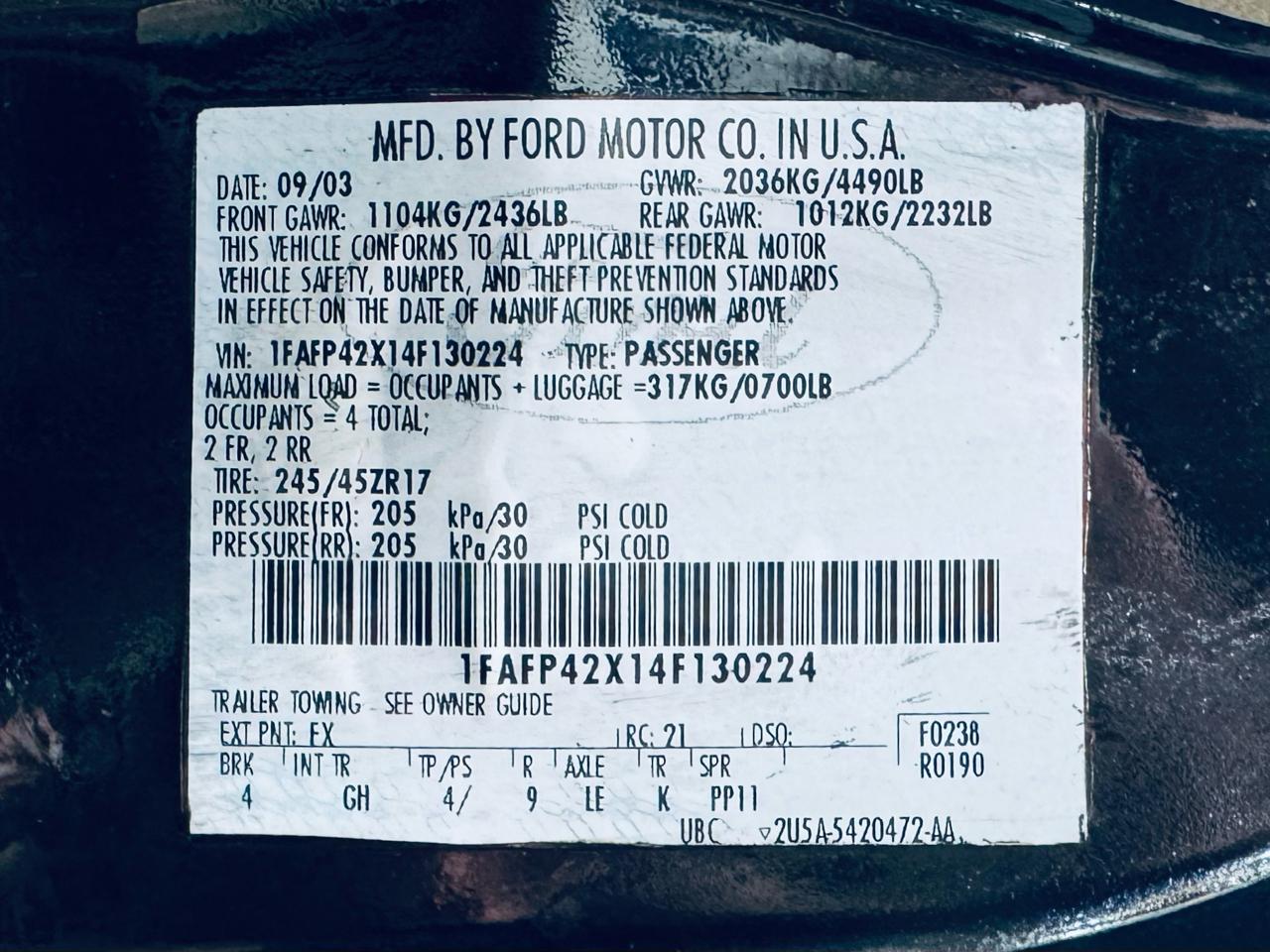 Ford Mustang 2dr Cpe GT Deluxe 2004