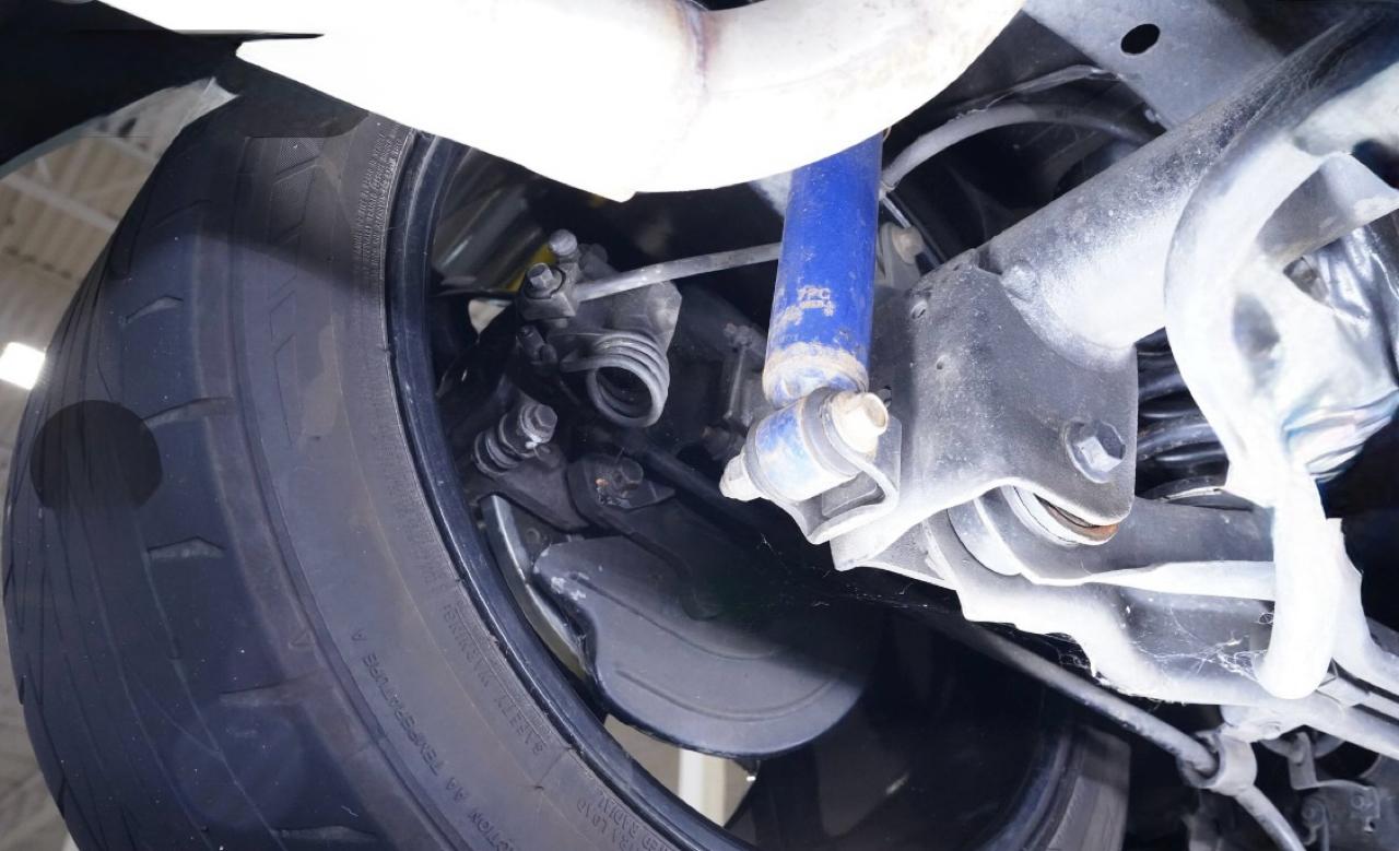 Ford Mustang 2dr Cpe GT Deluxe 2004