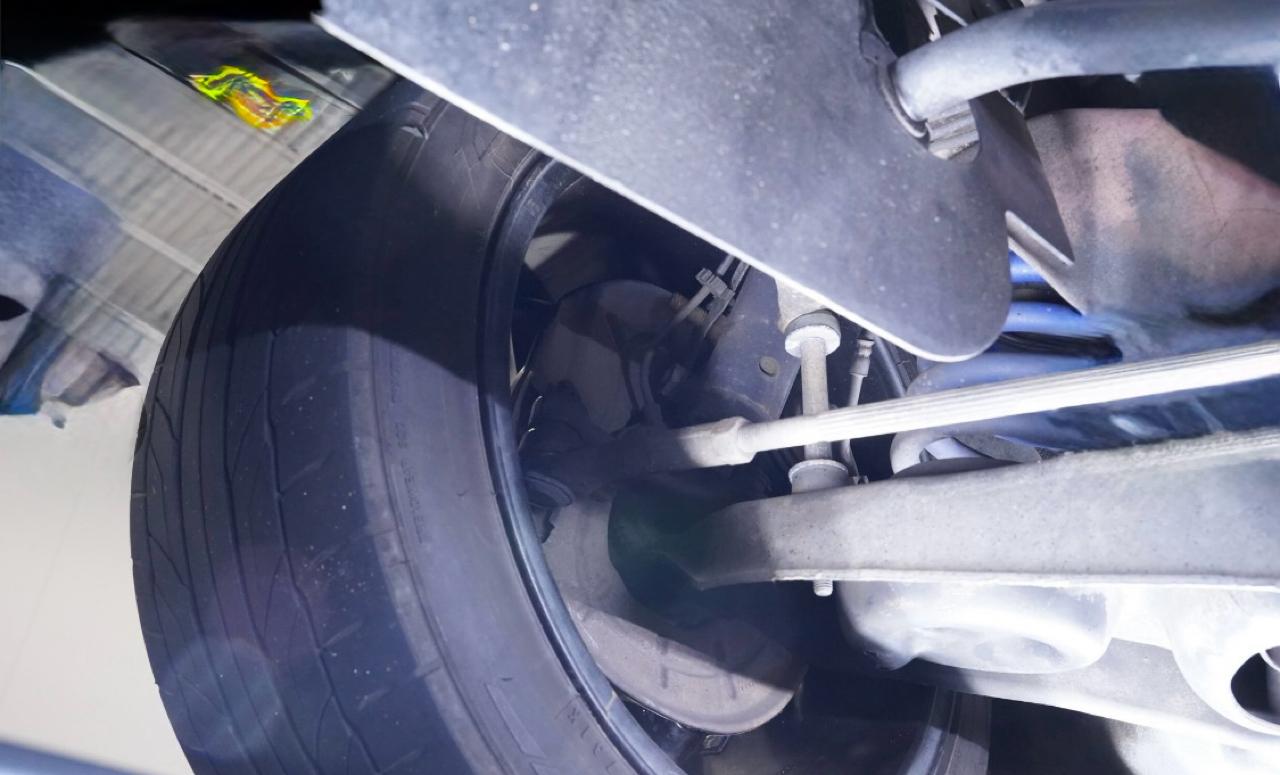 Ford Mustang 2dr Cpe GT Deluxe 2004